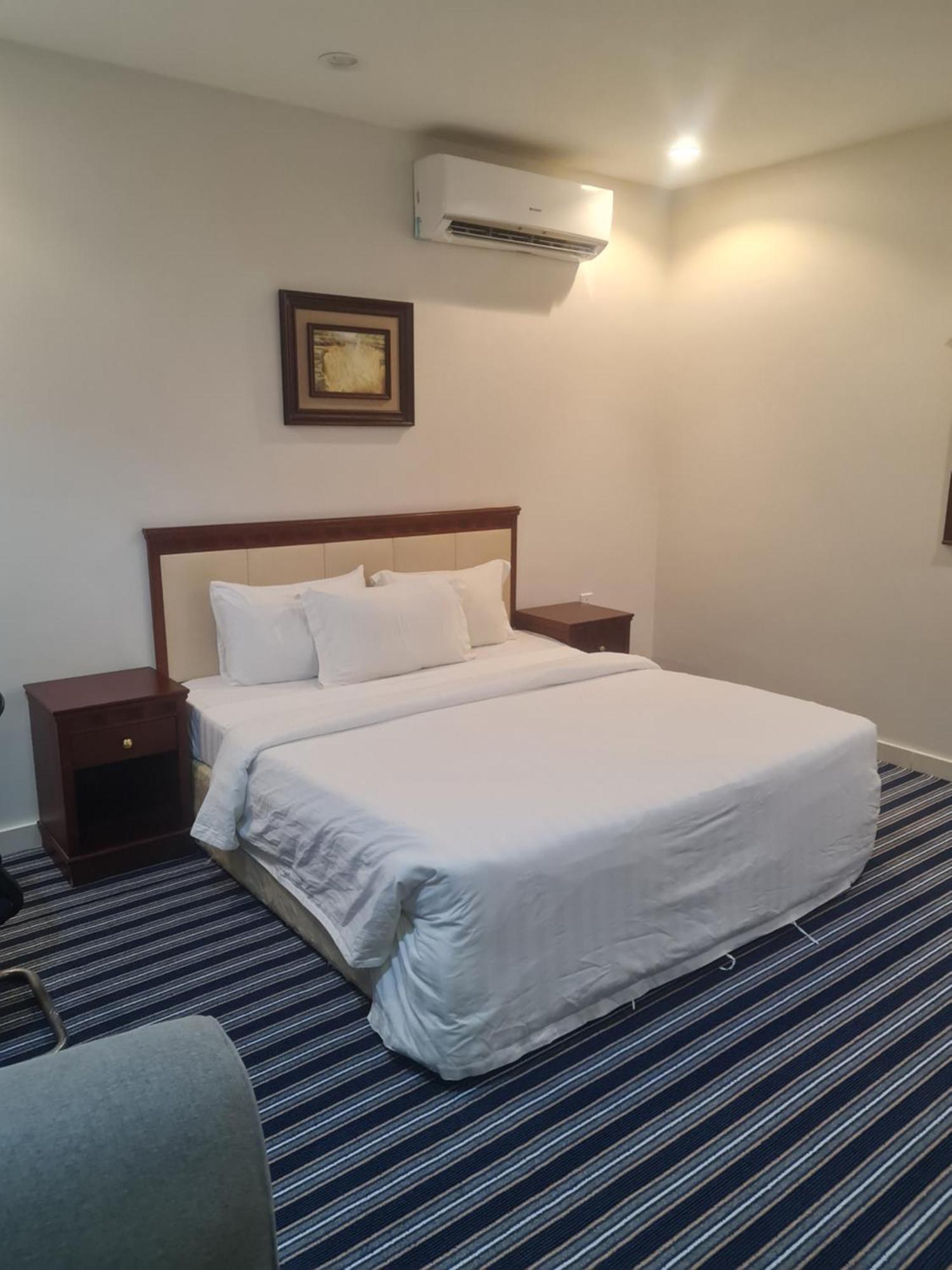 Makarim Palm Hotel Rabigh ภายนอก รูปภาพ
